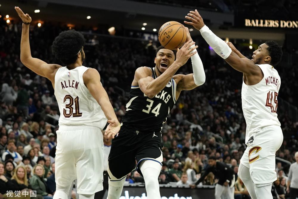 CBA：豪取十一连胜 浙江方兴渡男篮108-93辽宁本钢男篮.